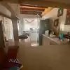 En Venta Casa De 5 Dormitorios, 2 Baños, Estacionamiento